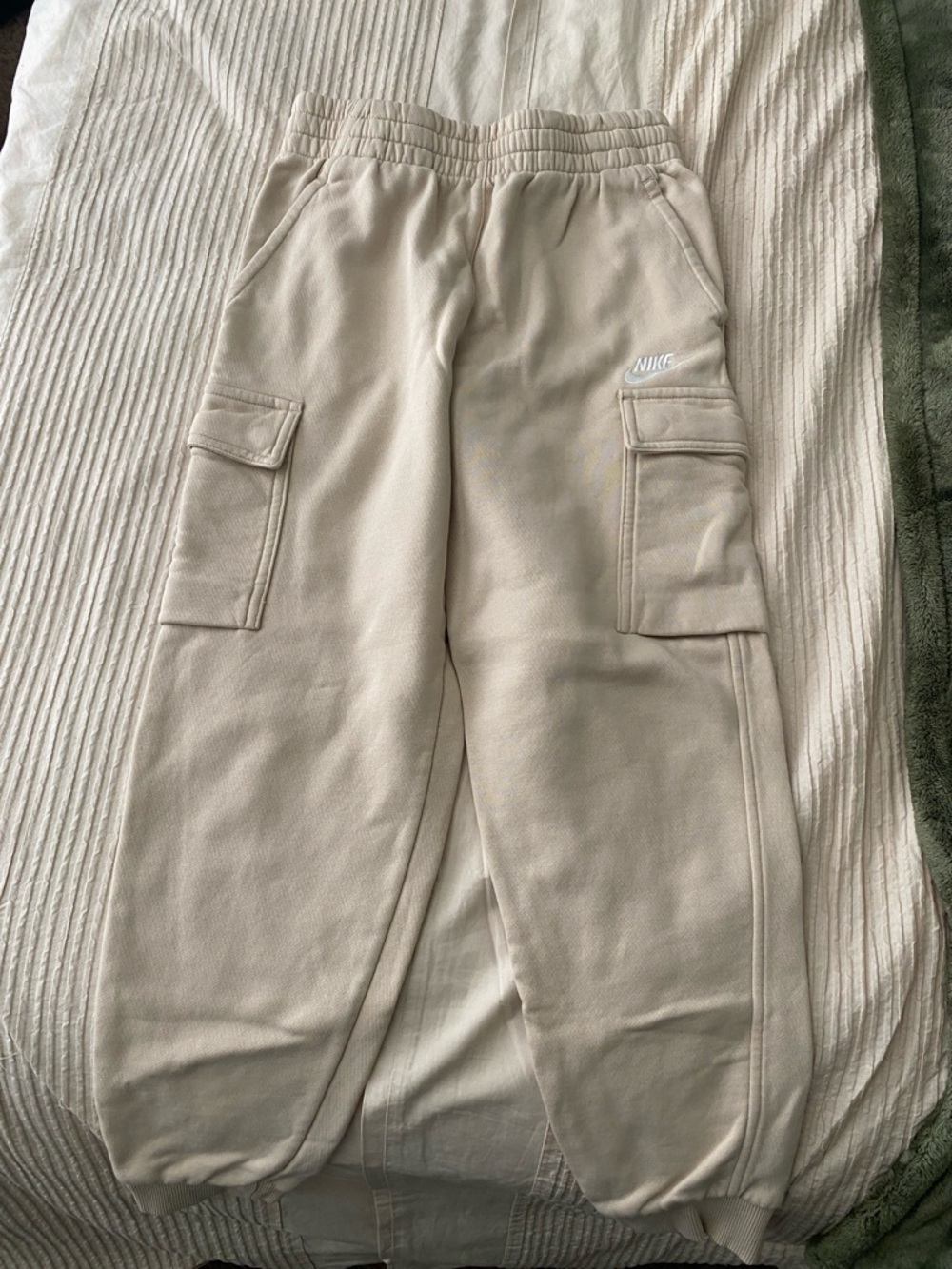 Nike Kids sweats in Light Tan
